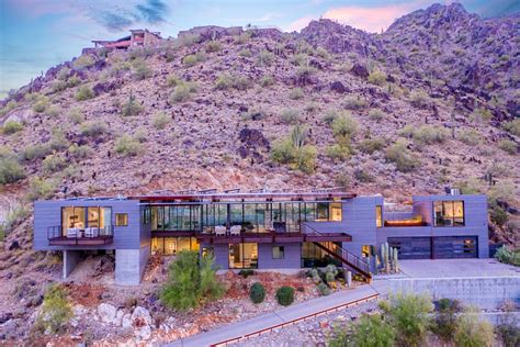 Explore the best desert architecture: top modern and traditional houses ...