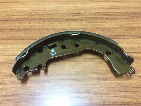 Professional Accessory Car Spare Part Brake Shoe For Toyota K