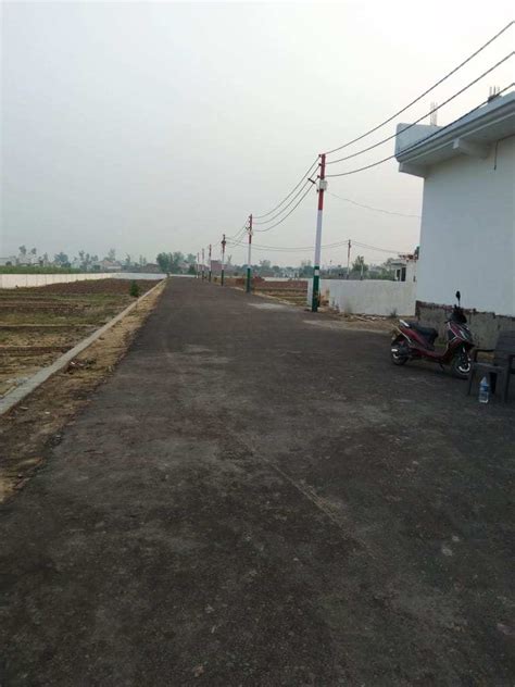 90 Sq Yards Residential Plot For Sale In Rohta Road Meerut