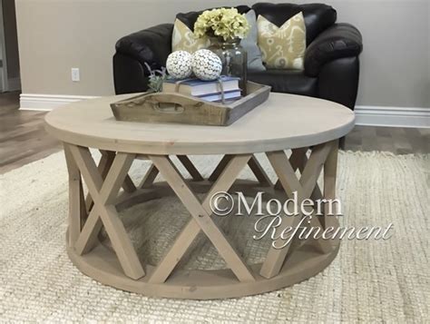 Gorgeous Rustic Round Farmhouse Coffee Table