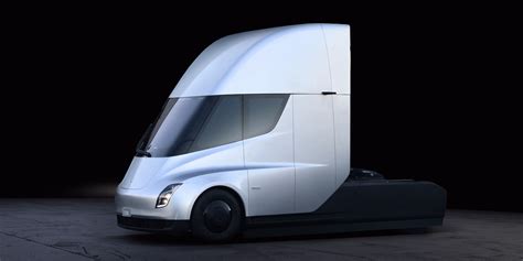 Tesla Is Already Getting Orders For Its New Electric Big Rig Business