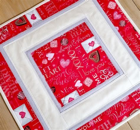 Quilted Table Topper Table Mat Decorative Wall Hanging Valentine S