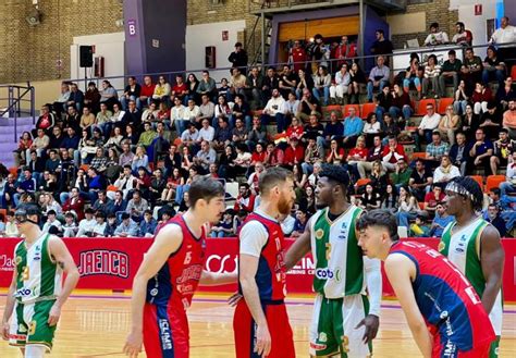 Jaén Paraíso Interior CB cae en el primer partido de la eliminatoria de