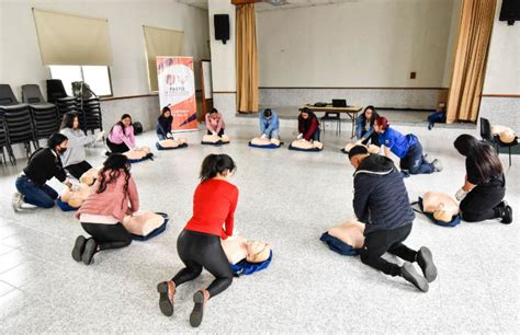 Secretaría de salud capacitó a más de 450 personas en el curso de