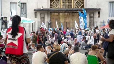 Unidad Piquetera Levant El Acampe En La De Julio