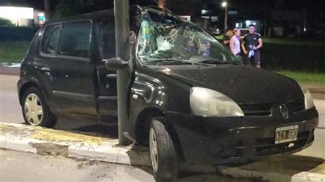 Fuerte Choque En Avenida Saavedra Lamas