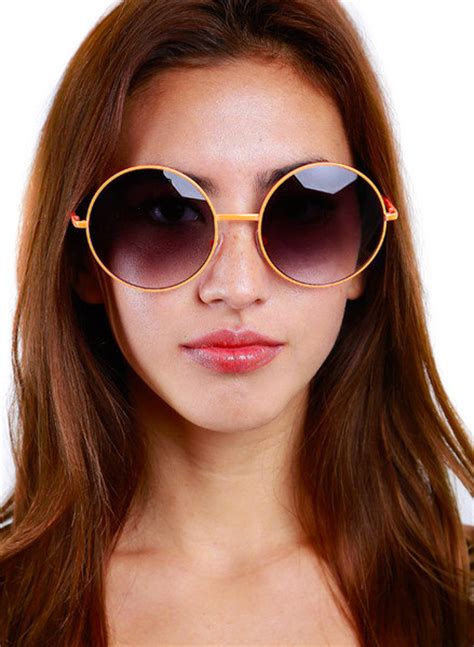 Oversized Round Sunglasses - TopSunglasses.net