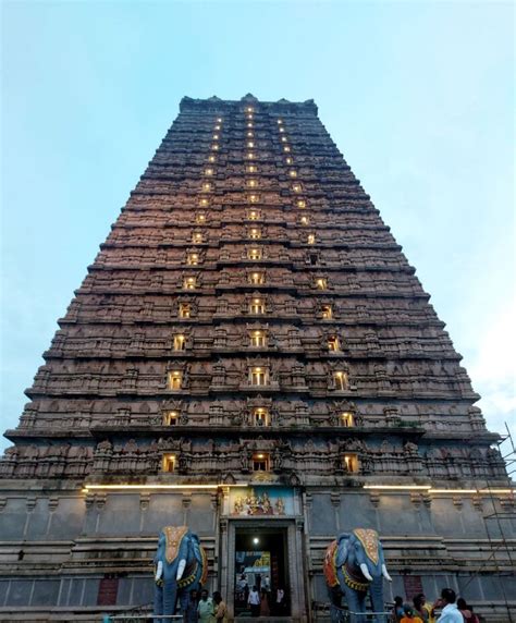 Murudeshwar Temple Karnataka: India's 2nd Massive Shiva Statue