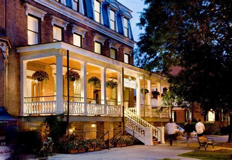 [2023 PICKS] The Best Boutique Hotels in Saratoga Springs, NY