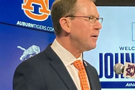 Auburn faces ‘critical decision’ on football coach | The Game Nashville