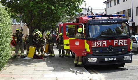 London Fire Brigade Mercedes Atego Peter Murch Flickr