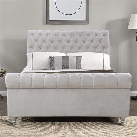 Willsoon Furniture 1563 Grey Velvet Fabric Queen Size Sleigh Bed