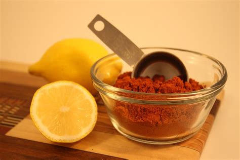 Lemon Cayenne Water