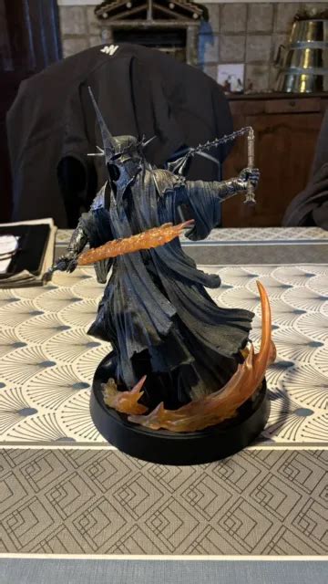 WETA STATUE PVC The Witch King Of Angmar Figures Of Fandom 1 6