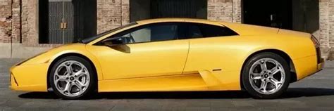 Why Aventador's "Scissor doors" are angled? | Lamborghini Talk