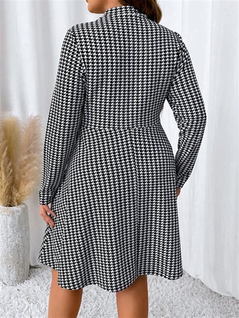 SHEIN Clasi Plus Houndstooth Mock Neck Dress SHEIN UK