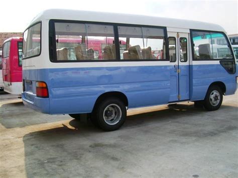 Minibus Toyota Toyota Coaster Technology 23 Places 27 Toyota Essence