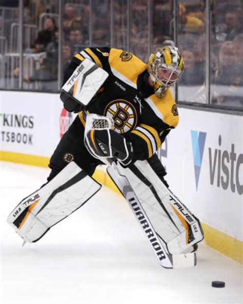 Jeremy Swayman | Boston bruins wallpaper, Ice hockey, Hockey