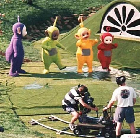 Behind the scenes of “Teletubbies” 1997. : Damnthatsinteresting ...