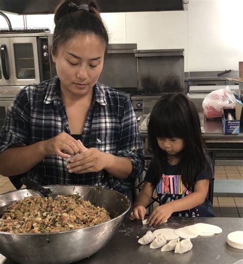 Big Wonton Images Pictures Soup Dumplings Near Me Dim Sum — Big Wonton