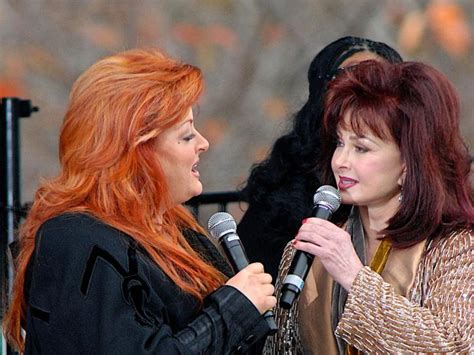 Wynonna Judd Says She Still Talks To Late Mother Naomi While Performing