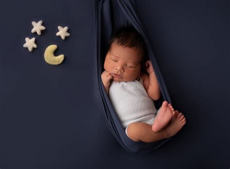 Fig and Sparrow Photography Waco Newborn Photographer