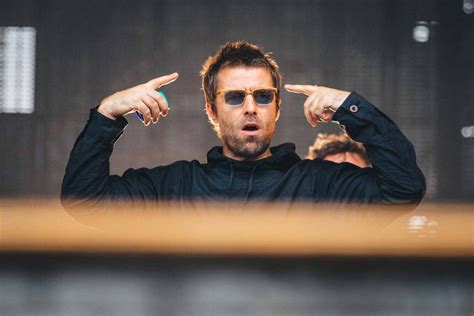 Liam Gallagher reflexiona sobre los 10 años de la separación de Oasis