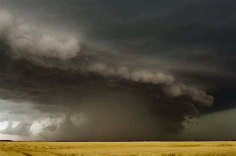 What is a derecho? An atmospheric scientist explains these rare but