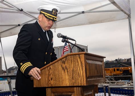 DVIDS - News - USS Howard Conducts Change of Command Ceremony