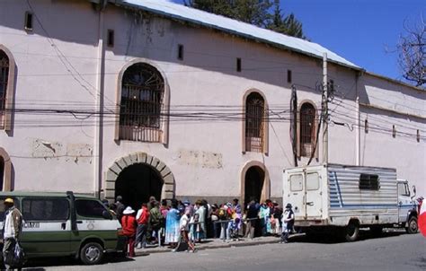 Cárcel de San Pedro: The World’s Most Bizarre Prison - La Paz Bolivia