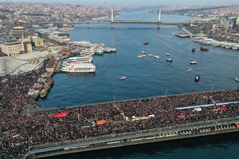 Miles De Personas Marchan En Apoyo A Palestina En Estambul El Quinto