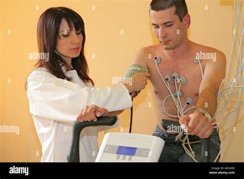 Stress Test Ecg Ekg Hi Res Stock Photography And Images Alamy