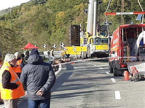 Crollo Del Viadotto Sulla Torino Savona Si Ipotizzano Mesi Per La