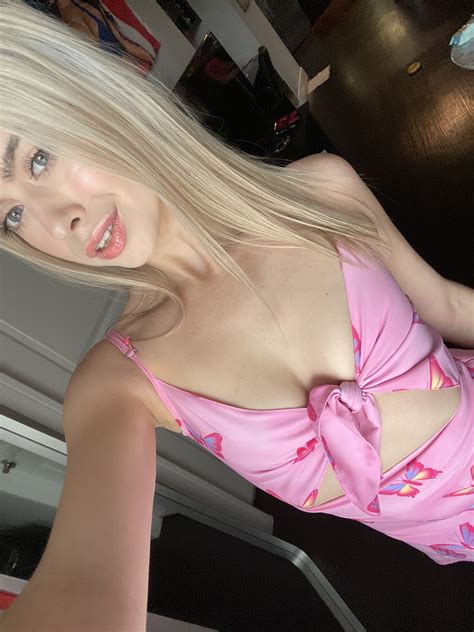 TW Pornstars 1 Pic Jill Kassidy Twitter Selfie Sunday 6 10 PM