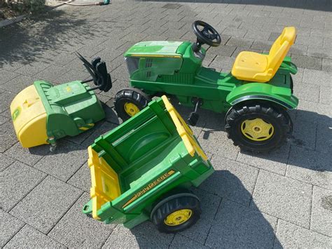 John Deere Trettraktor Mit Kehrmaschine Und Anh Nger Kaufen Auf Ricardo