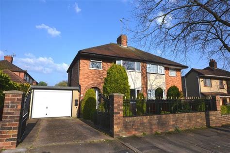 Hilton Road Hartshill Stoke On Trent St4 3 Bedroom Semi Detached