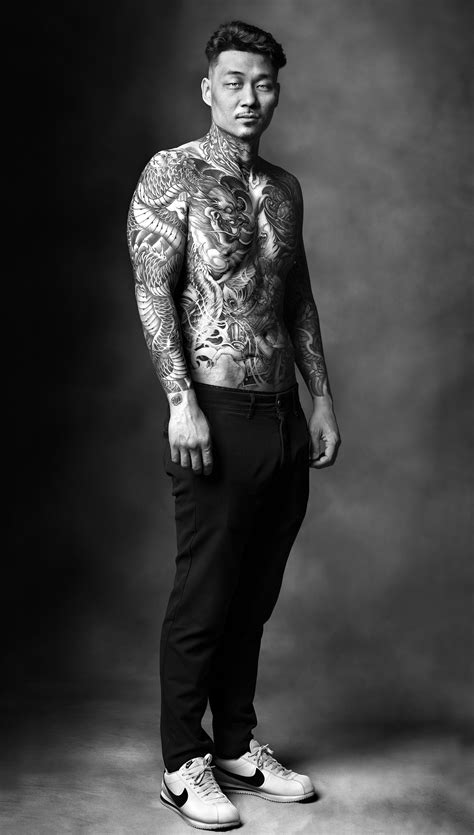 Uncovering the Underbelly of Chicago: A Comprehensive Gang List 5