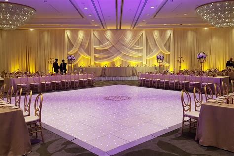 Fairmont Waterfront Hotel Vancouver - Venue - Vancouver - Weddingwire.ca