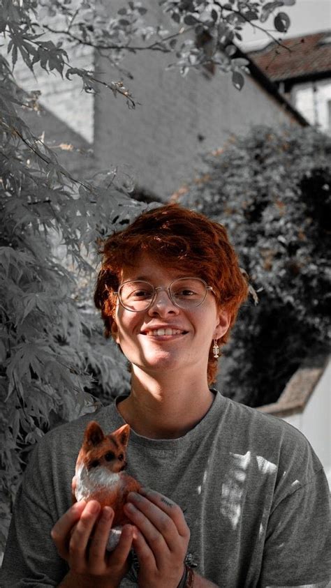 Cavetown Robbie Skinner Wallpaper Robbie Music Artists Happy Boy