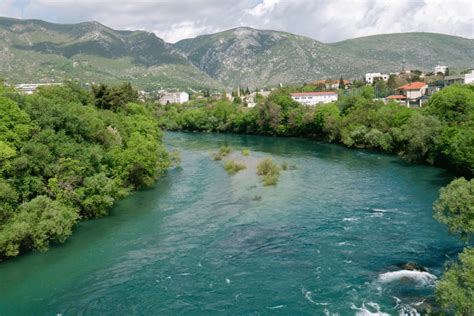 Jeste li znali da jedna od najhladnijih rijeka na svijetu teče kroz