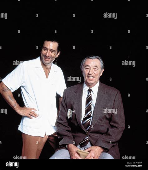 Robert mitchum cape de robert de niro hi-res stock photography and ...