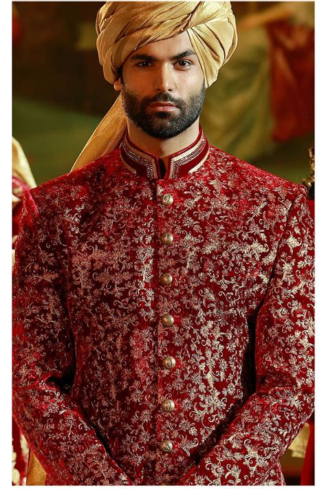 Maroon And Gold Velvet Zari Embroidered Wedding Sherwani Sh319 Groom