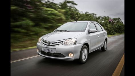 Teste Carplace Etios Sedan Xls Mostra Que Tapa No Interior Refresco