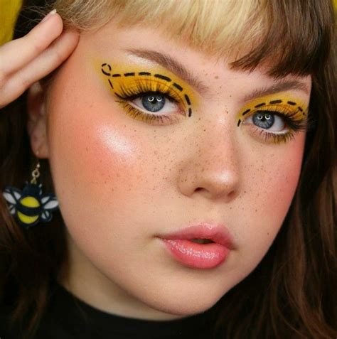 Pin By Laura Hocker On Holidays Bee Makeup Bumblebee Makeup Bee