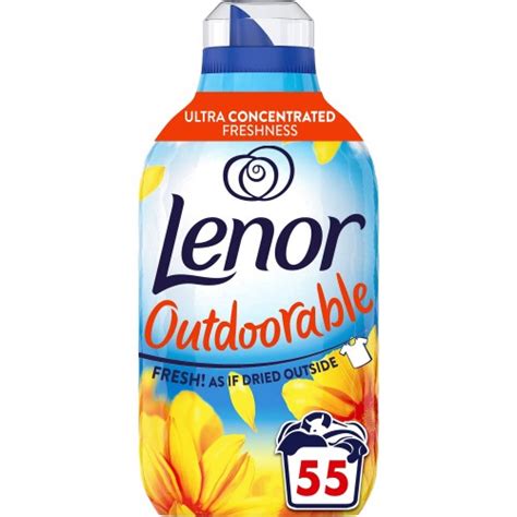 Lenor Outdoorable Fabric Conditioner Summer Breeze 55 Washes 770ml