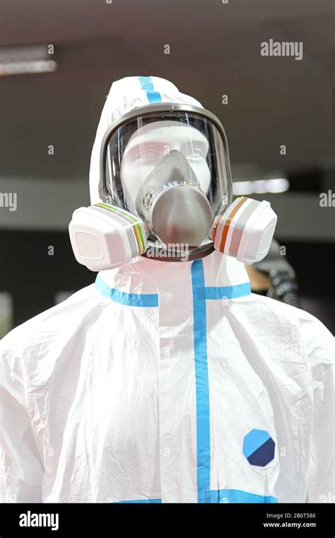 Hazmat Suit White High Resolution Stock Photography And Images Alamy