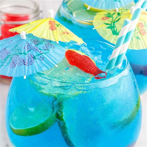 Fish Bowl Drink Spaceships And Laser Beams