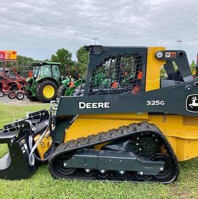 2025 John Deere 325G Compact Track Loaders Brunswick GA