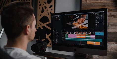 Parker Walbeck Full Time Filmmaker Davinci Resolve Editing Workflow