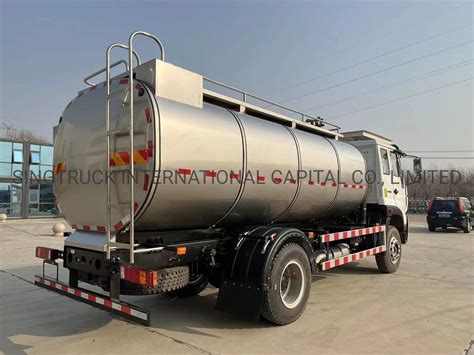 Sinotruk HOWO Farm Use Fresh Milk Tank Truck Capacity 6000liters With